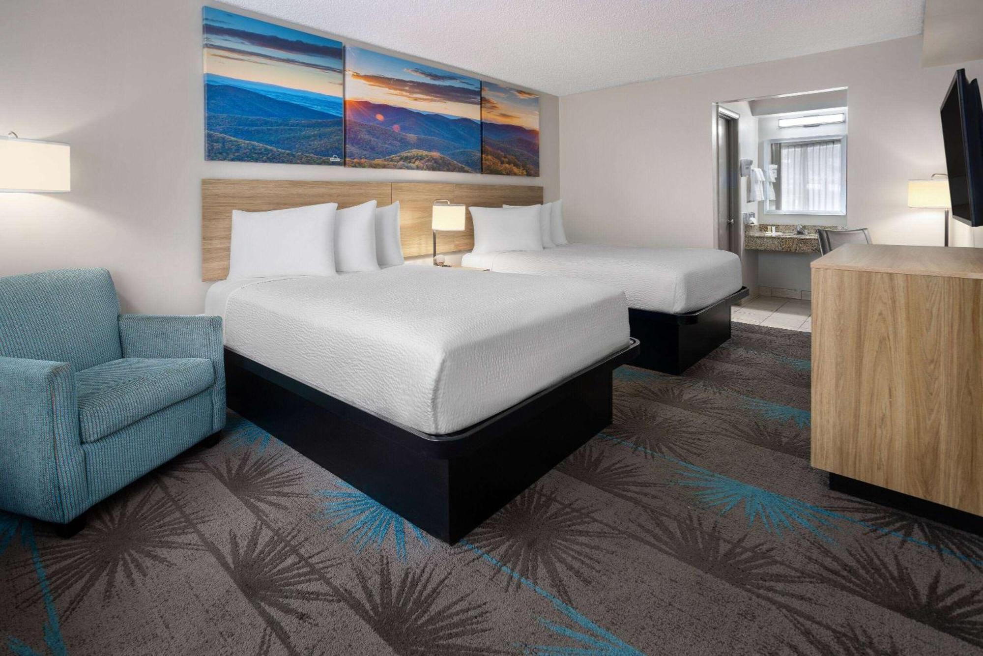 Days Inn Of Frederick By Wyndham Luaran gambar
