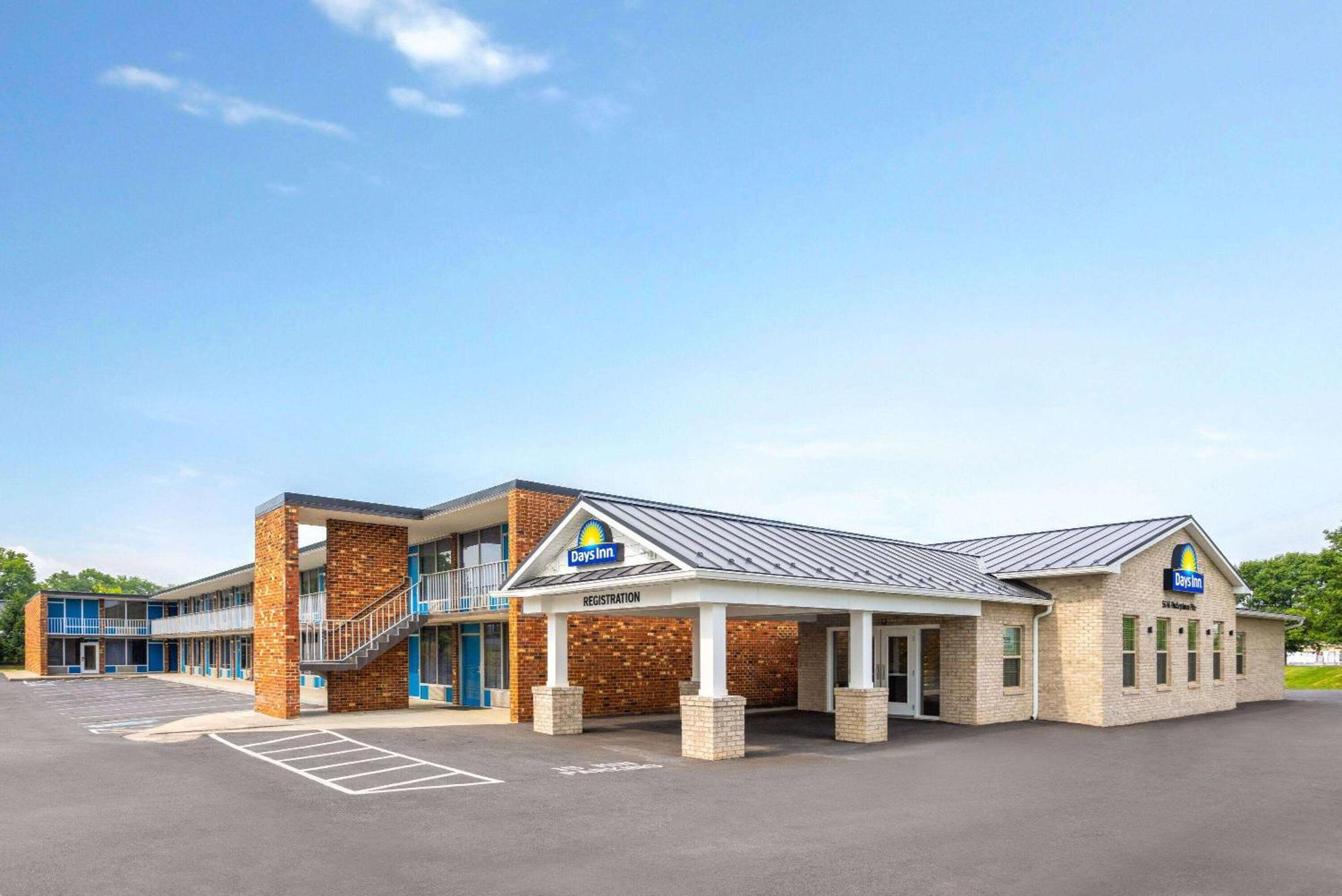 Days Inn Of Frederick By Wyndham Luaran gambar
